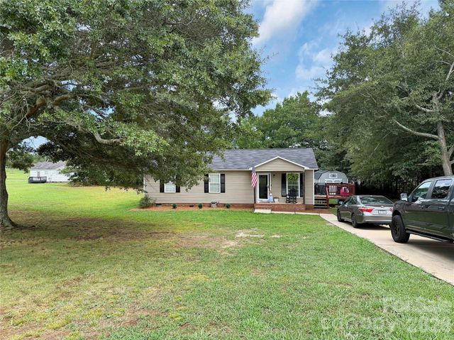 213 Darth Maul Drive, Grover, NC 28073