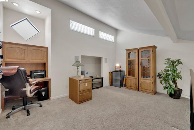 5805 Yawl St, Discovery Bay, CA 94505