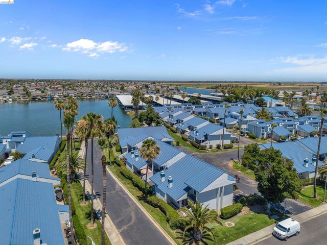 5805 Yawl St, Discovery Bay, CA 94505