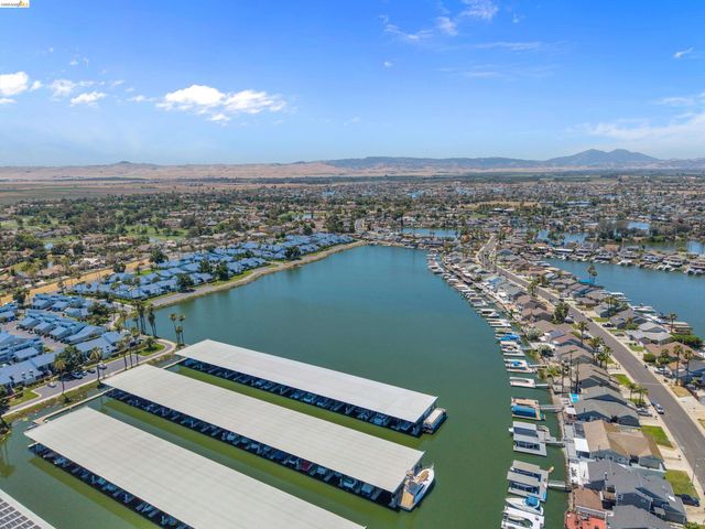 5805 Yawl St, Discovery Bay, CA 94505