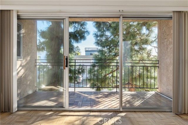 600 Monterey Boulevard 5, Hermosa Beach, CA 90254