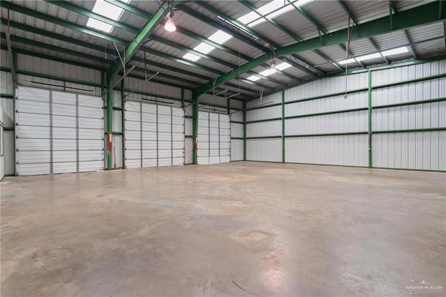 7207 E Curry Road, Edinburg, TX 78542