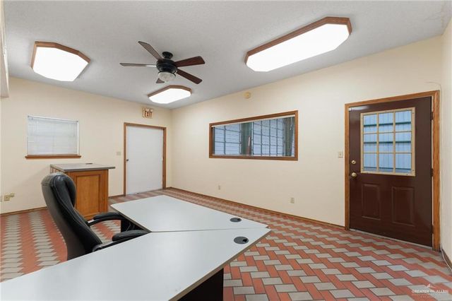 7207 E Curry Road, Edinburg, TX 78542