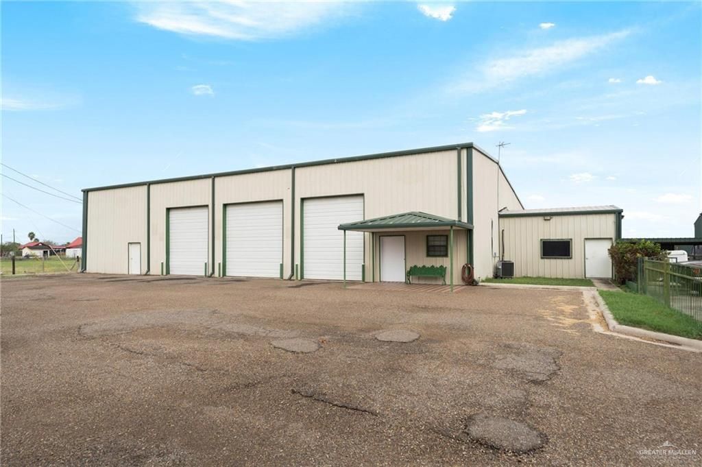 7207 E Curry Road, Edinburg, TX 78542