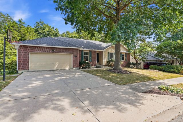 2412 HILLSHIRE DR, Columbia, MO 65203