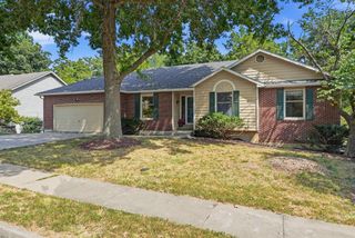 2412 HILLSHIRE DR, Columbia, MO 65203