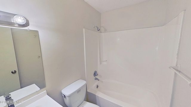 273 Drummer Kellum Road, Jacksonville, NC 28546