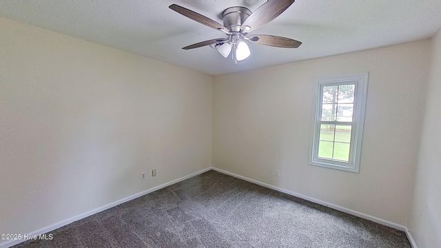 273 Drummer Kellum Road, Jacksonville, NC 28546
