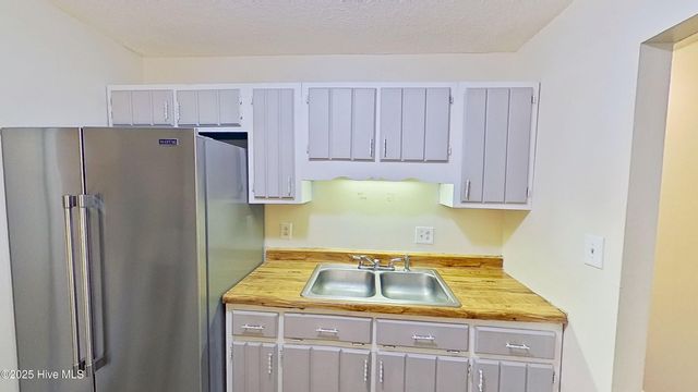 273 Drummer Kellum Road, Jacksonville, NC 28546