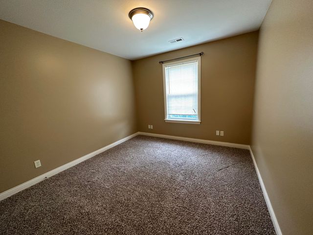 11 ST AUGUSTINE DR, Columbia, MO 65201