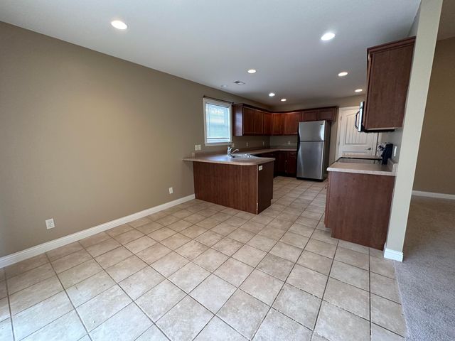 11 ST AUGUSTINE DR, Columbia, MO 65201