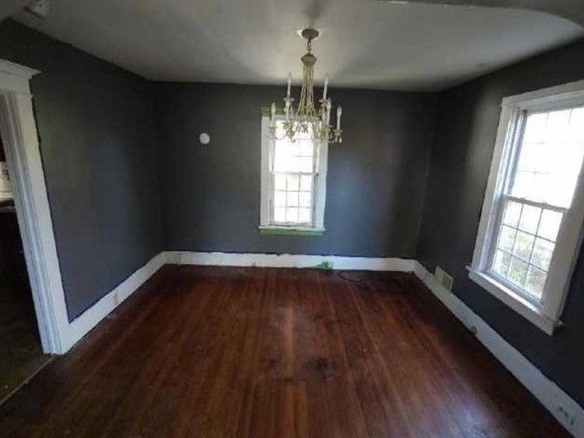 1660 Mercer Rd, Ellwood City, PA 16117