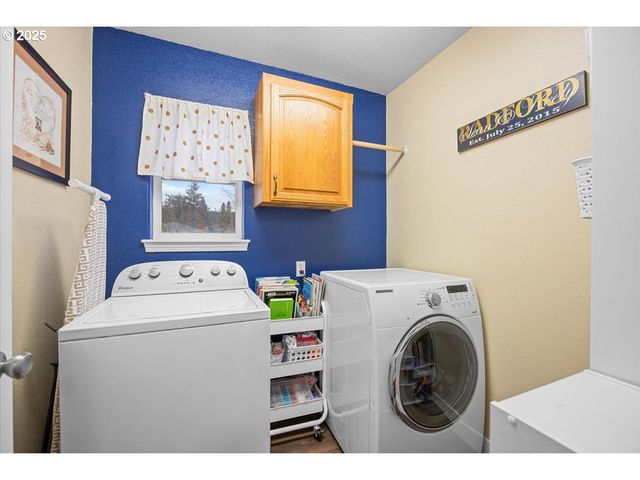 337 ARVILLA Ct, Sutherlin, OR 97479