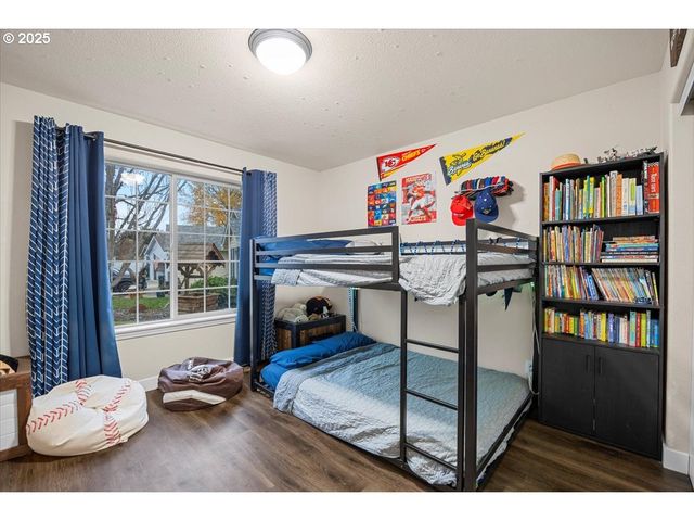 337 ARVILLA Ct, Sutherlin, OR 97479