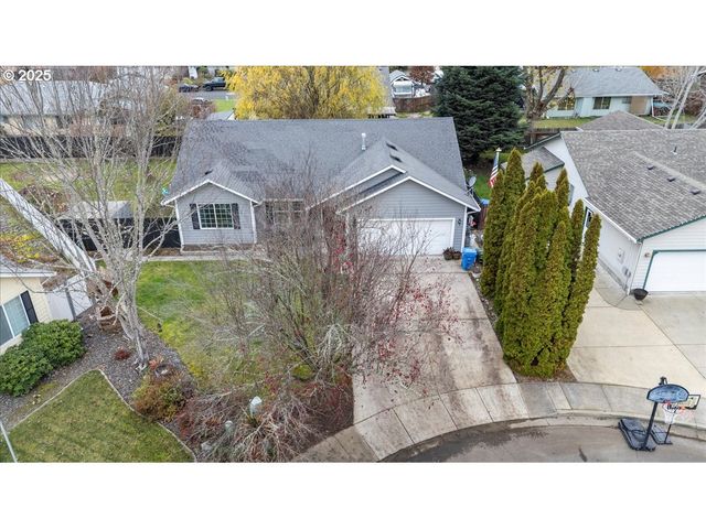337 ARVILLA Ct, Sutherlin, OR 97479
