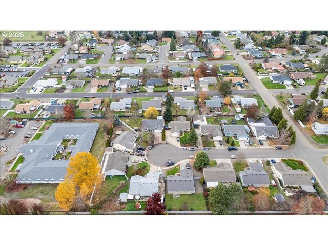 337 ARVILLA Ct, Sutherlin, OR 97479