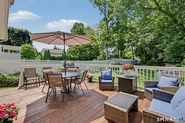 26 Birchwood Road, Stamford, CT 06907