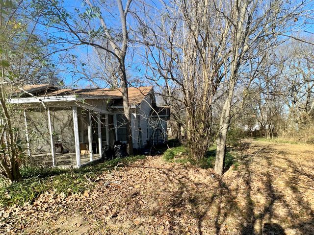 2100 Bonham Street, Paris, TX 75460