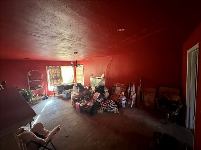 2100 Bonham Street, Paris, TX 75460