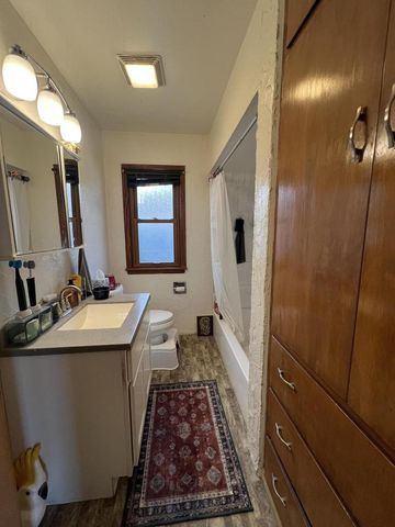 1854 Jupiter AVENUE, Racine, WI 53404