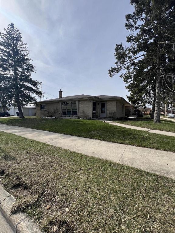 1854 Jupiter AVENUE, Racine, WI 53404