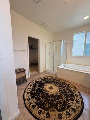 2260 Gallery Dr, Riverbank, CA 95367