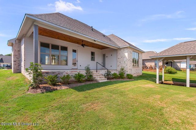 2140 Herons Bay Circle, Madison, MS 39110