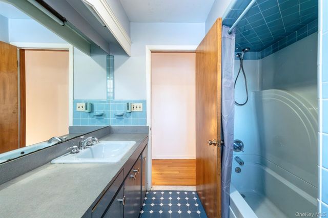 609 New Paltz Road, Highland, NY 12528