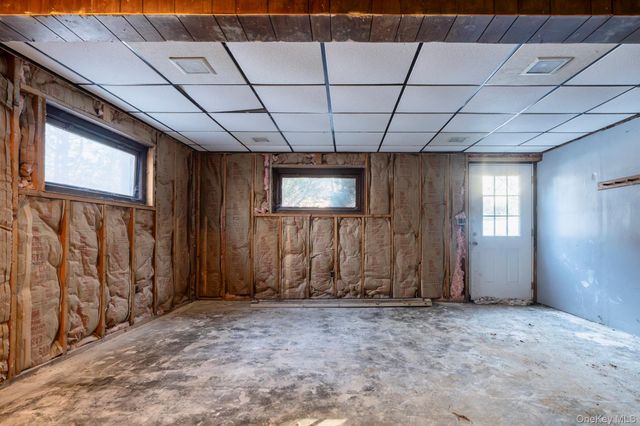 609 New Paltz Road, Highland, NY 12528