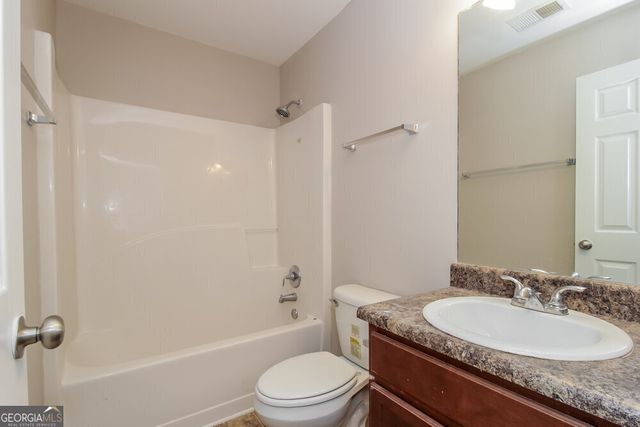 27 Oakbrook Drive SW, Cartersville, GA 30120