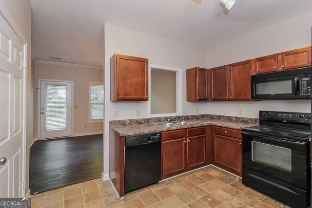 27 Oakbrook Drive SW, Cartersville, GA 30120