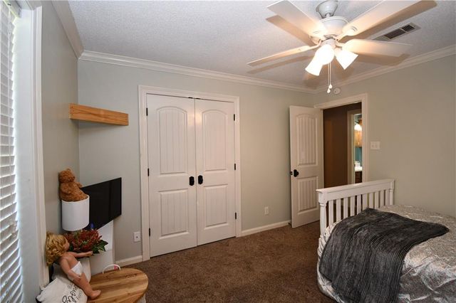 184 WOODCLIFF Circle, Pineville, LA 71360