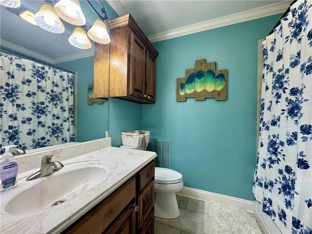 184 WOODCLIFF Circle, Pineville, LA 71360