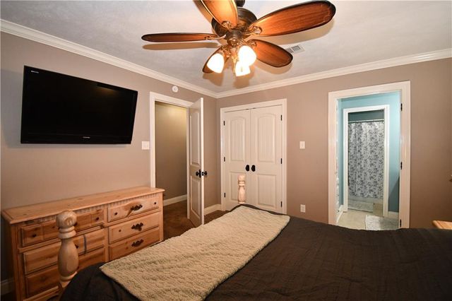 184 WOODCLIFF Circle, Pineville, LA 71360