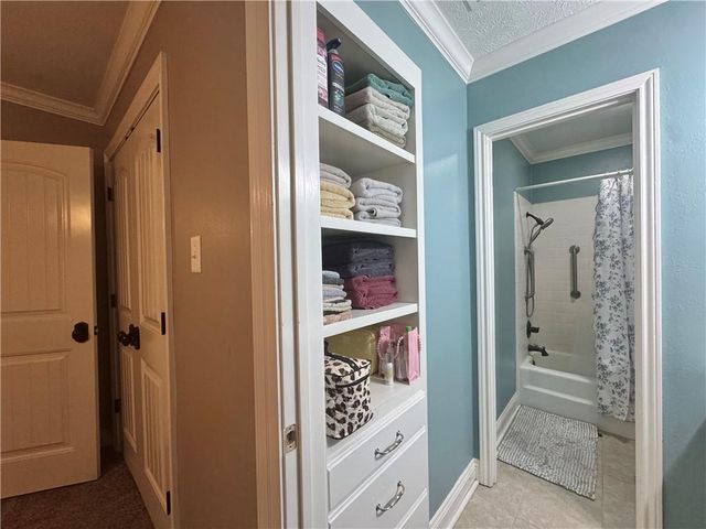 184 WOODCLIFF Circle, Pineville, LA 71360