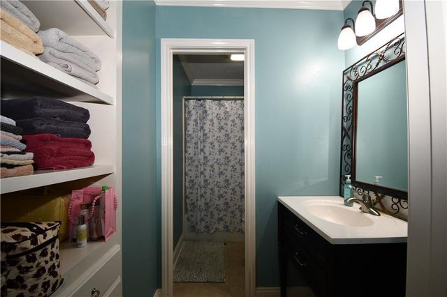 184 WOODCLIFF Circle, Pineville, LA 71360