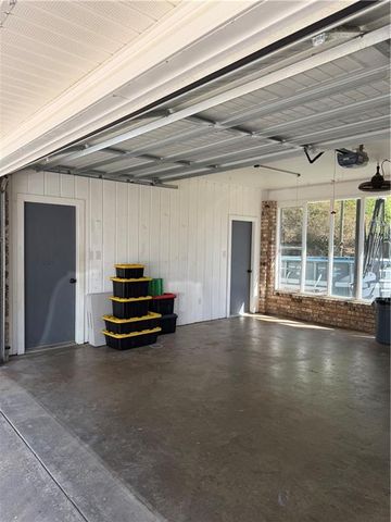 184 WOODCLIFF Circle, Pineville, LA 71360