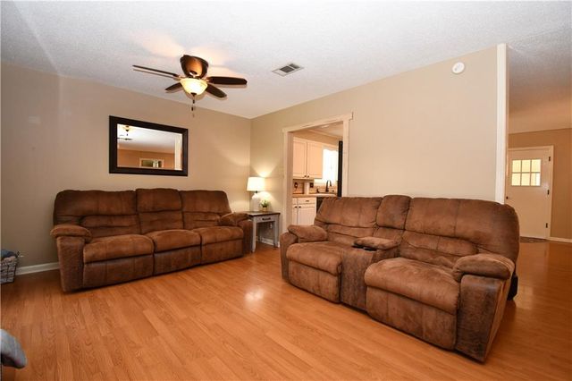 184 WOODCLIFF Circle, Pineville, LA 71360