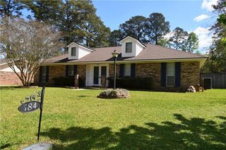 184 WOODCLIFF Circle, Pineville, LA 71360