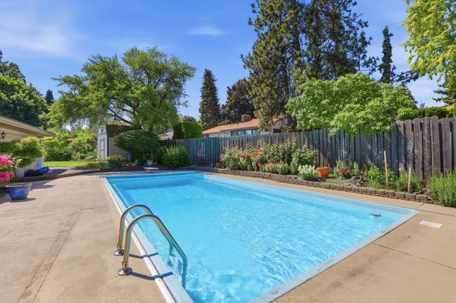 4501 S Lee Ct, Spokane, WA 99223