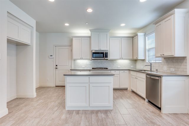 7104 Huckleberry Drive, Mckinney, TX 75070