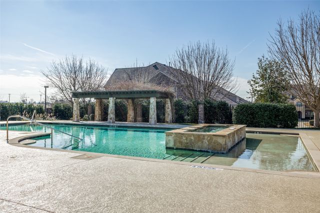 7104 Huckleberry Drive, Mckinney, TX 75070