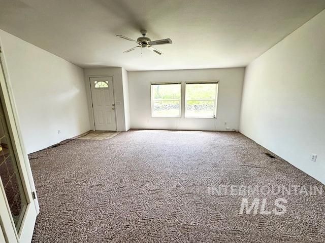 1043 Mckeehan Rd, Troy, ID 83871