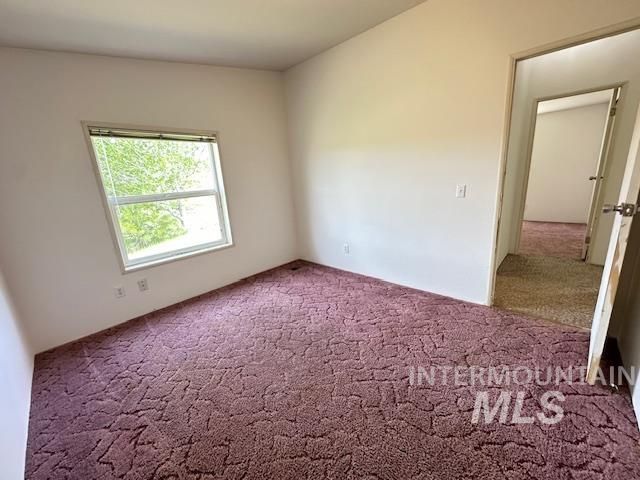 1043 Mckeehan Rd, Troy, ID 83871