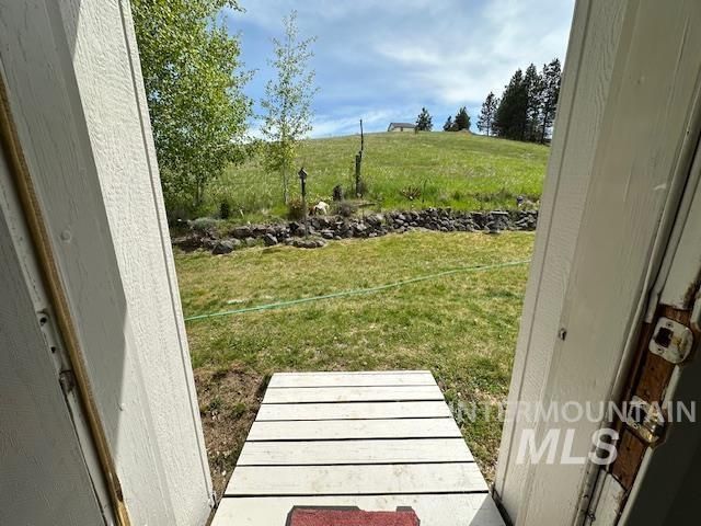 1043 Mckeehan Rd, Troy, ID 83871