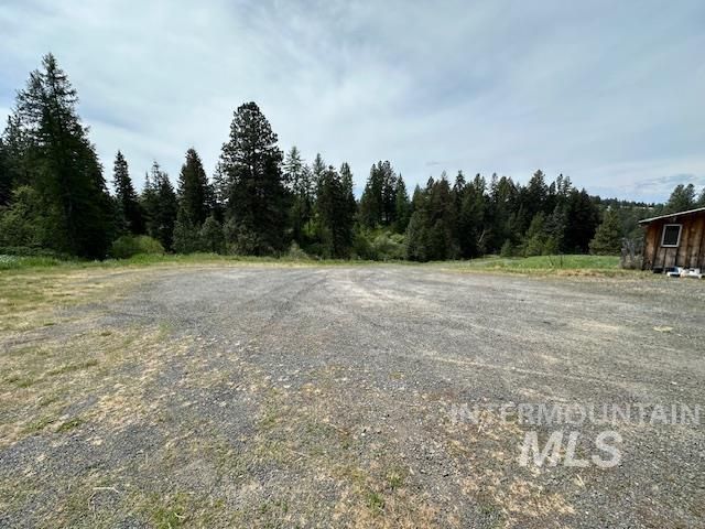 1043 Mckeehan Rd, Troy, ID 83871