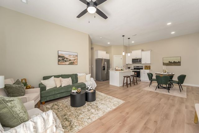 446 Trails Head Ct, Goddard, KS 67052
