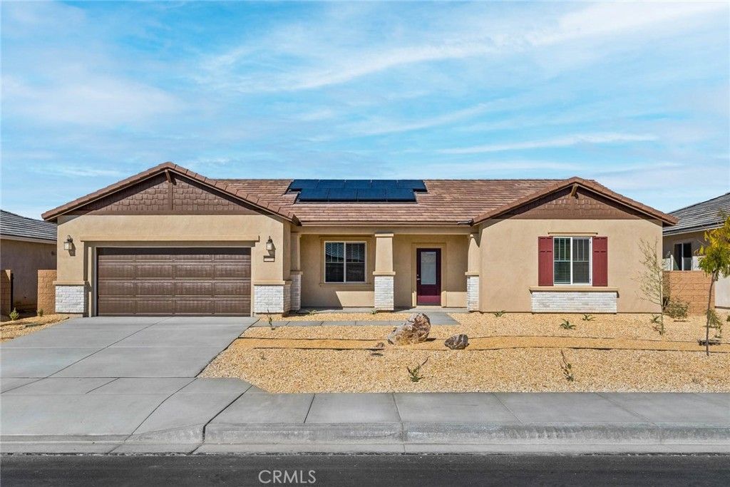 22856 Saddleback Avenue, Apple Valley, CA 92307