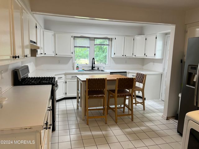 600 Wildwood Road, West Allenhurst, NJ 07711