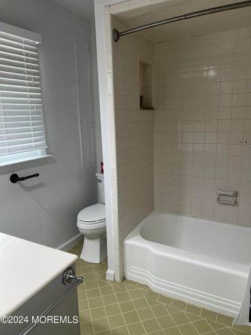 600 Wildwood Road, West Allenhurst, NJ 07711